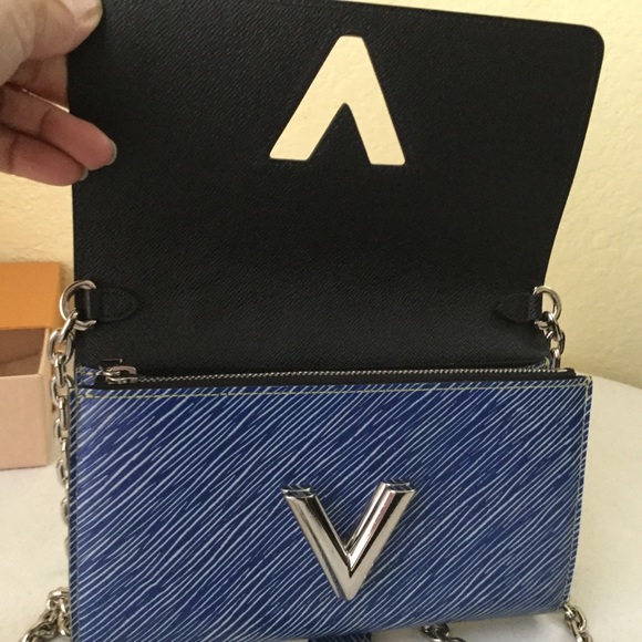 Louis Vuitton Epi Denim Leather Mini Chain Bag - Picture 3 of 8